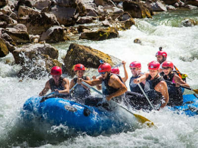 Rafting-Ausflug auf den Flüssen Tara und Drina an der Grenze zu Montenegro