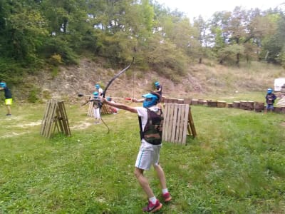 Bogenschießen im Freien in der Nähe von Aubenas, Ardèche