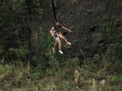 Pendular jump from the Bras de la Plaine bridge (115 m), Réunion Island