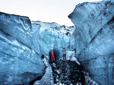 Jeeptour zur Eishöhle Katla ab Vík