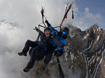 Tandem-Gleitschirmflug über den Pilatus bei Luzern