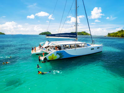 Catamaran Tour to Sainte-Anne Marine National Park and Moyenne Island from Mahé, Seychelles