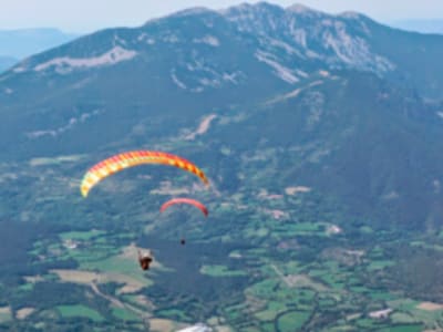 Tandem-Gleitschirmfliegen in Liri von Castejon de Sos aus