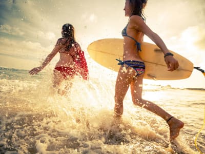Clases de surf en la playa de Matosinhos, desde Oporto 