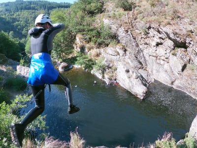 Canyoning Discovery in the Tayrac Canyon, near Millau