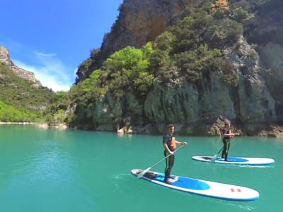 Stand Up Paddle rental at Mediano Lake in Aínsa, Huesca