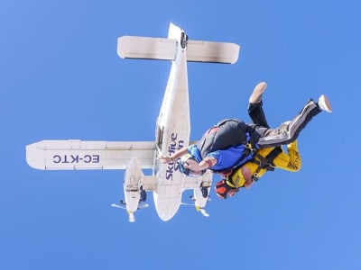 Saut en parachute de 4000m en tandem à Séville