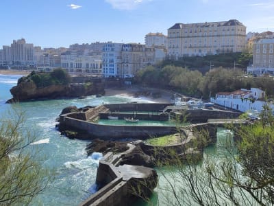 Urban guided walk in Biarritz