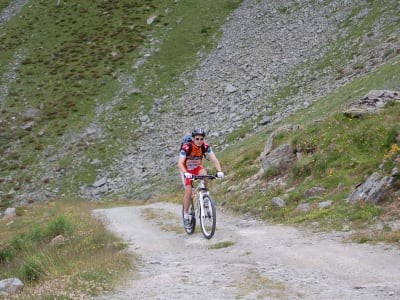 Mountain biking in the Joux Pass