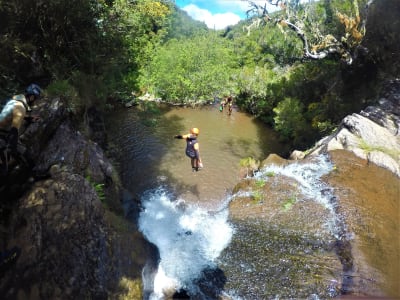 Canyoning-Erlebnis auf Madeira: Grüner Canyon im Verborgenen Tal