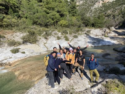 Randonnée vers les chutes d'eau de Lepida au Mont Parnon près d'Astros dans le Péloponnèse