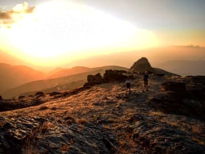 Excursión al atardecer a Hoya de la Mora en Sierra Nevada, Granada