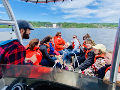 Paseo en barco por la isla de Orleans, en el río San Lorenzo (Quebec)