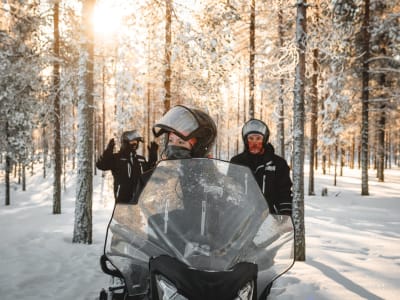 Electric Snowmobile Safari near Levi