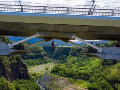 Skywalk en el puente de Bras de la Plaine (115 m), Isla de la Reunión