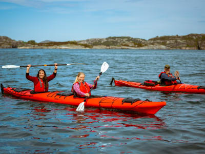 Excursión guiada en kayak por los islotes Øygarden desde Bergen