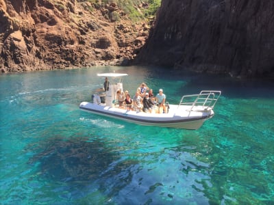 Excursion en bateau dans la réserve naturelle de Scandola au départ de Cargèse