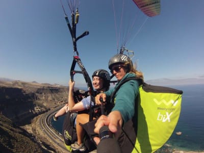 Tandem paragliding near Las Canteras, Las Palmas de Gran Canaria