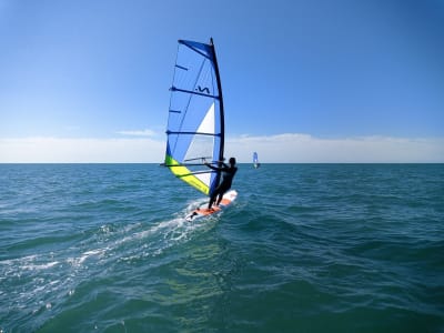 Curso de windsurf en Saintes-Maries-de-la-Mer
