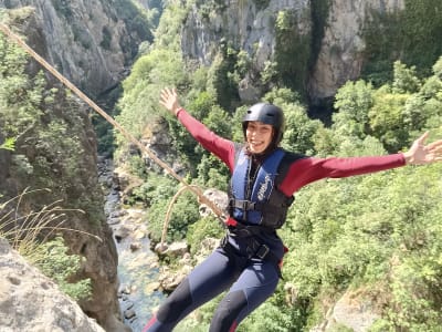 Barranquismo intermedio en el río Cetina cerca de Omiš