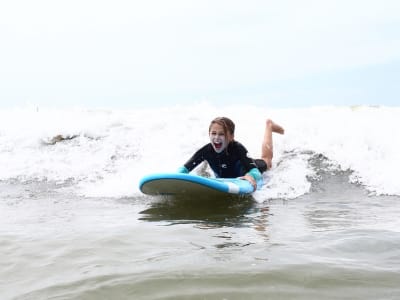 Private surfing lessons on the wild coast at la Palmyre, next to Royan