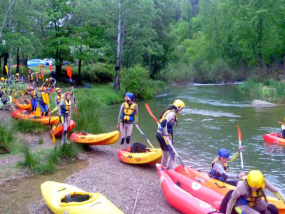 Kayaking excursion in Mijares River in Montanejos, near Castellón