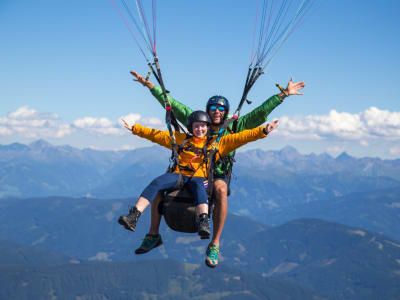 Classic tandem paragliding flight from Bischling, Werfenweng, Austria
