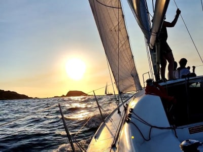 Sailboat trip at sunset in the Basque Country from Hendaye