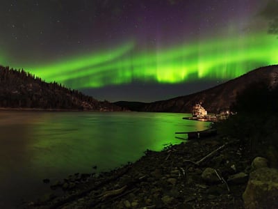 Observation des aurores boréales à Whitehorse dans le Yukon
