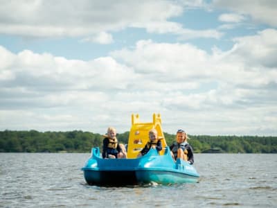 Tretbootverleih auf dem See Mimizan in den Landes