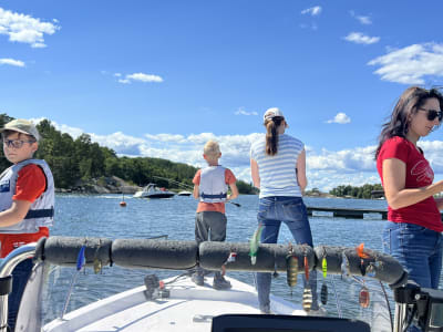 Geführte ganztägige Angeltour von Vaxholm bei Stockholm