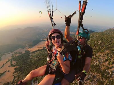 Tandem paragliding flight in Ronda, near Marbella