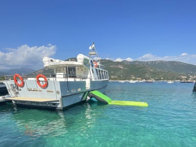 Balade en bateau avec baignade au départ de Sagone ou Cargèse, Corse