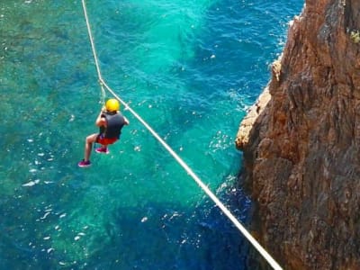 Coasteering in Chia, Sardinien