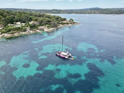 Demi-journée en Catamaran sur le littoral méditéranéen