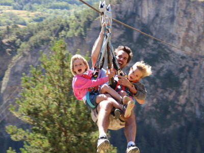 Journée combo via ferrata et tyrolienne dans les gorges de la Durance près de Briançon