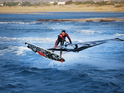 Windsurfing lessons in Naxos