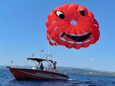 Parachute ascensionnel en Chalcidique, Grèce