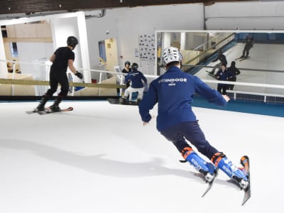 Clases de esquí indoor en Passy, cerca de Chamonix