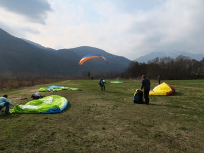 Curso de parapente para pilotos titulados en Nidwalden, cerca de Lucerna