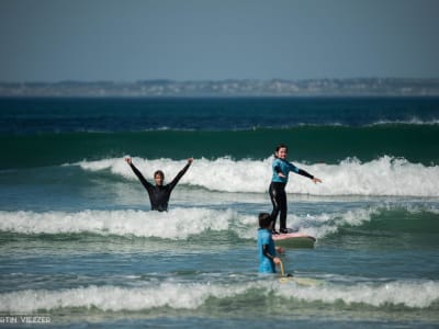 Cours de surf à La Torche près de Quimper