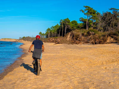 Randonnée en trottinette électrique sur la côte sauvage au départ de La Palmyre