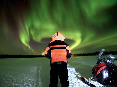 Chasse aux aurores boréales en motoneige depuis Rovaniemi