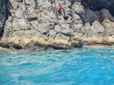 Excursion en coasteering à Rocha de Baixo, Madère