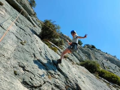 Rock climbing lesson on the Sainte-Victoire Moutain, near Aix-en-Provence