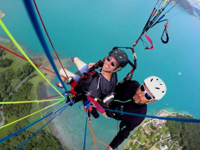 Vol en parapente biplace à Annecy