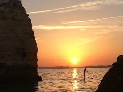 Excursión privada en barco al atardecer desde Portimão