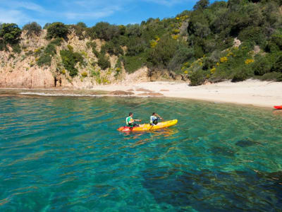 Location de kayak de mer biplace à Propriano, Corse