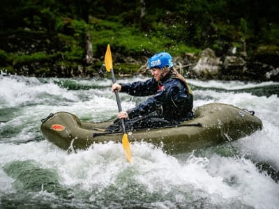 Beginner Packrafting Excursion on the Raundalen River in Voss