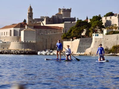 Excursión guiada en stand up paddle frente al casco antiguo de Dubrovnik